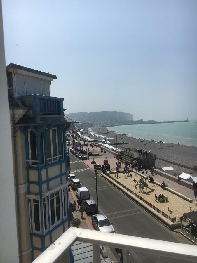 La Falaise 梅尔·莱斯·拜恩斯 外观 照片